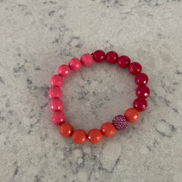 Child’s small Pink bracelet - Picture 1 of 1